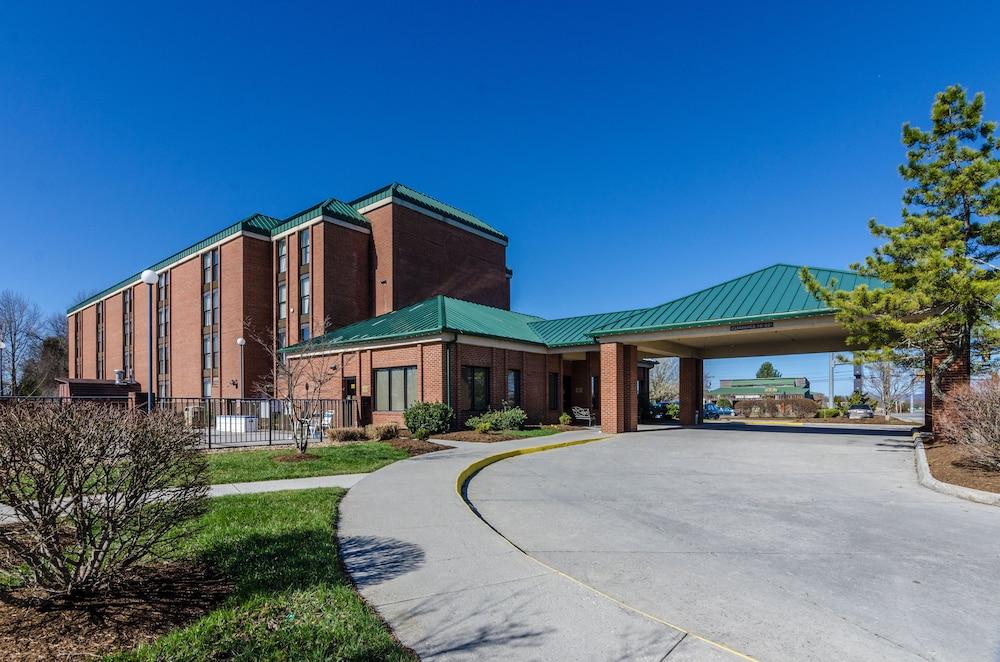 Comfort Inn Blacksburg University Area מראה חיצוני תמונה