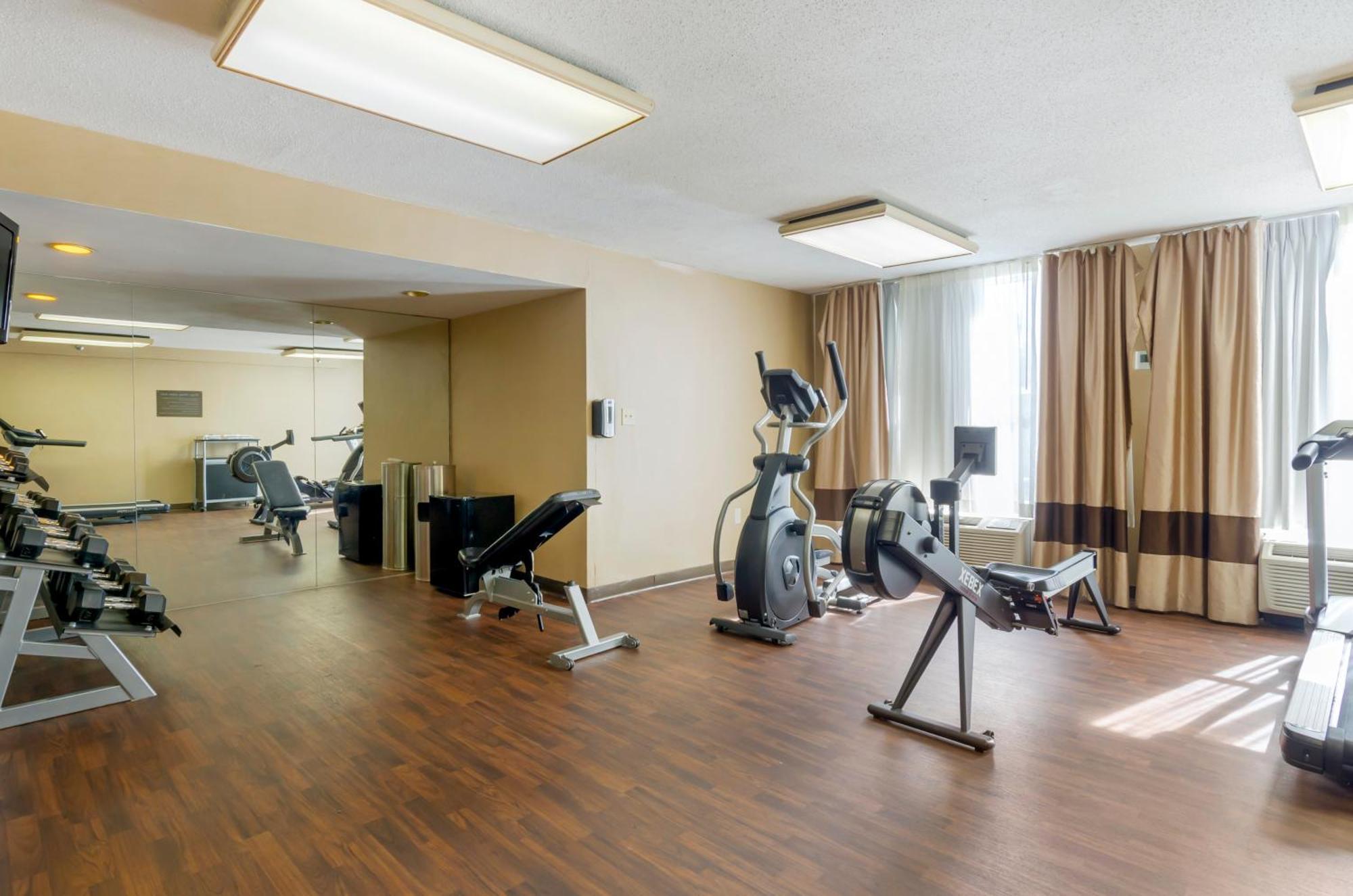 Comfort Inn Blacksburg University Area מראה חיצוני תמונה
