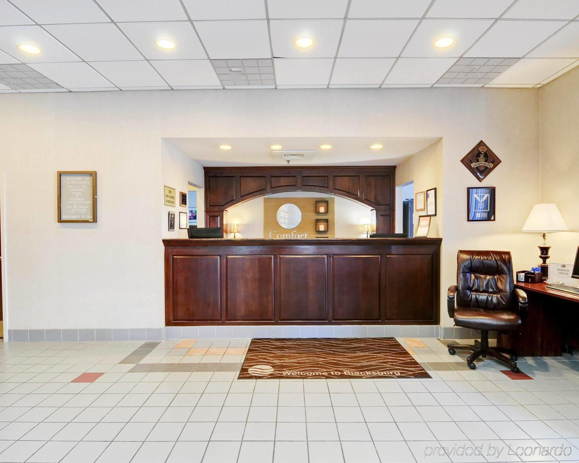 Comfort Inn Blacksburg University Area מראה חיצוני תמונה