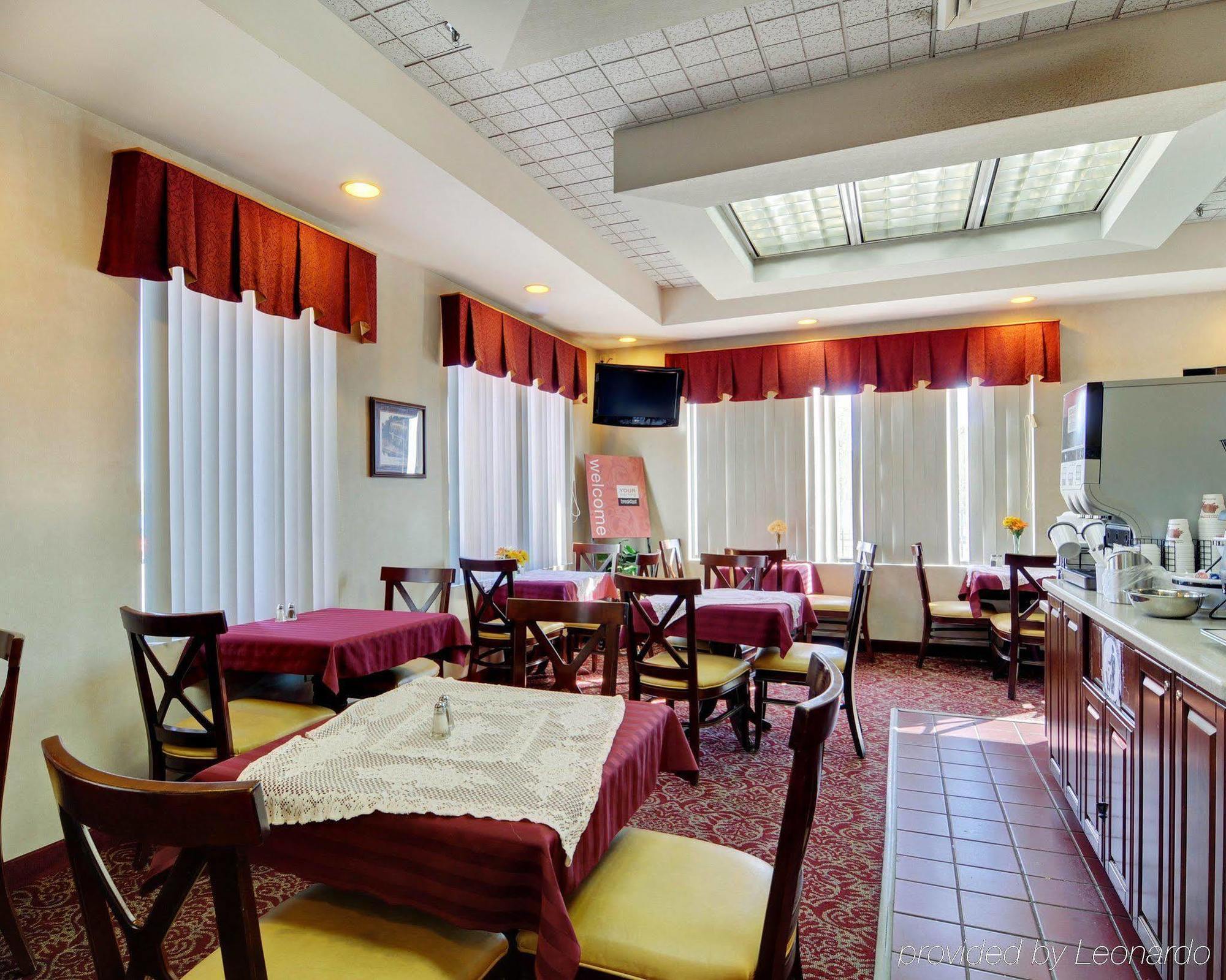 Comfort Inn Blacksburg University Area מראה חיצוני תמונה