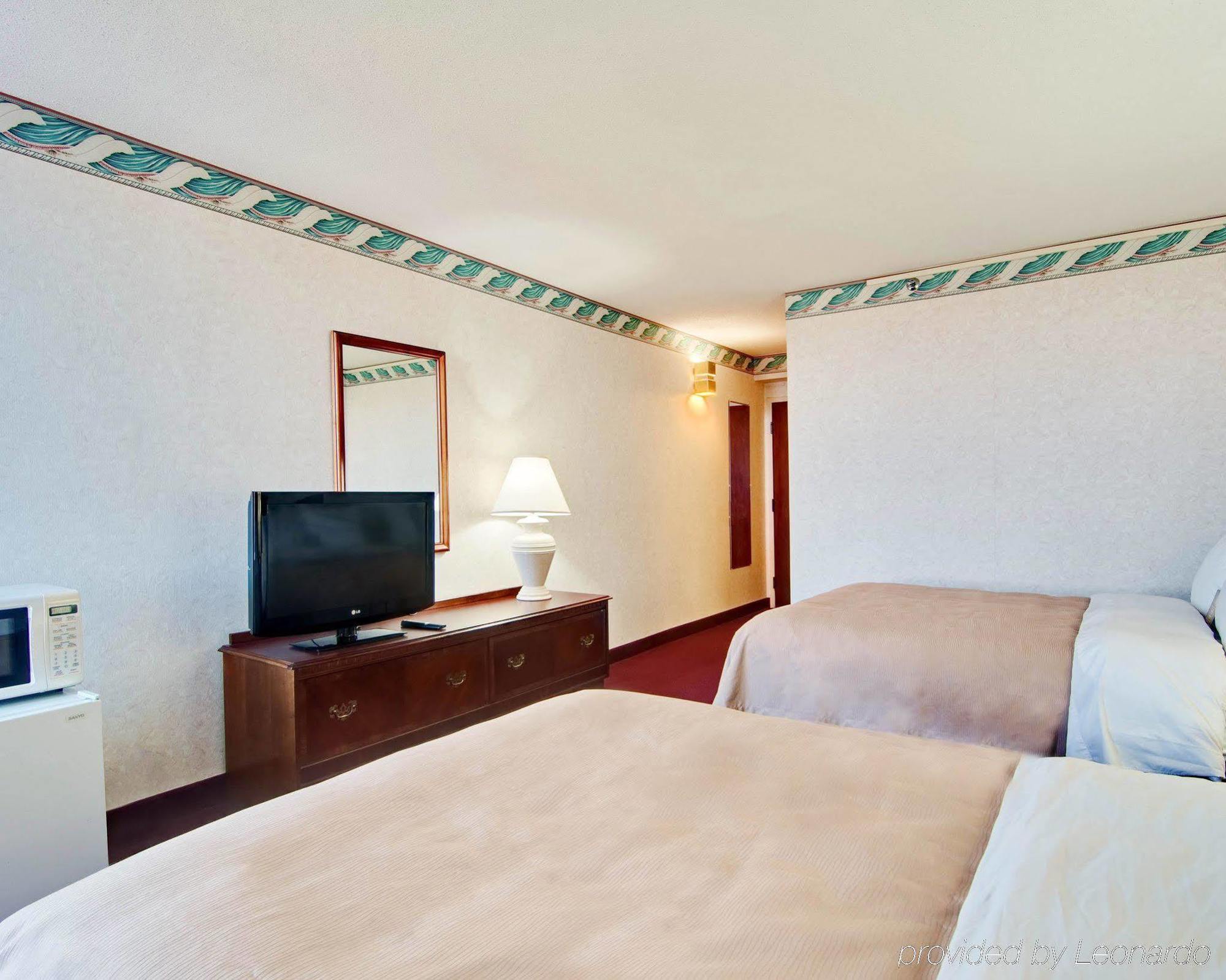Comfort Inn Blacksburg University Area מראה חיצוני תמונה