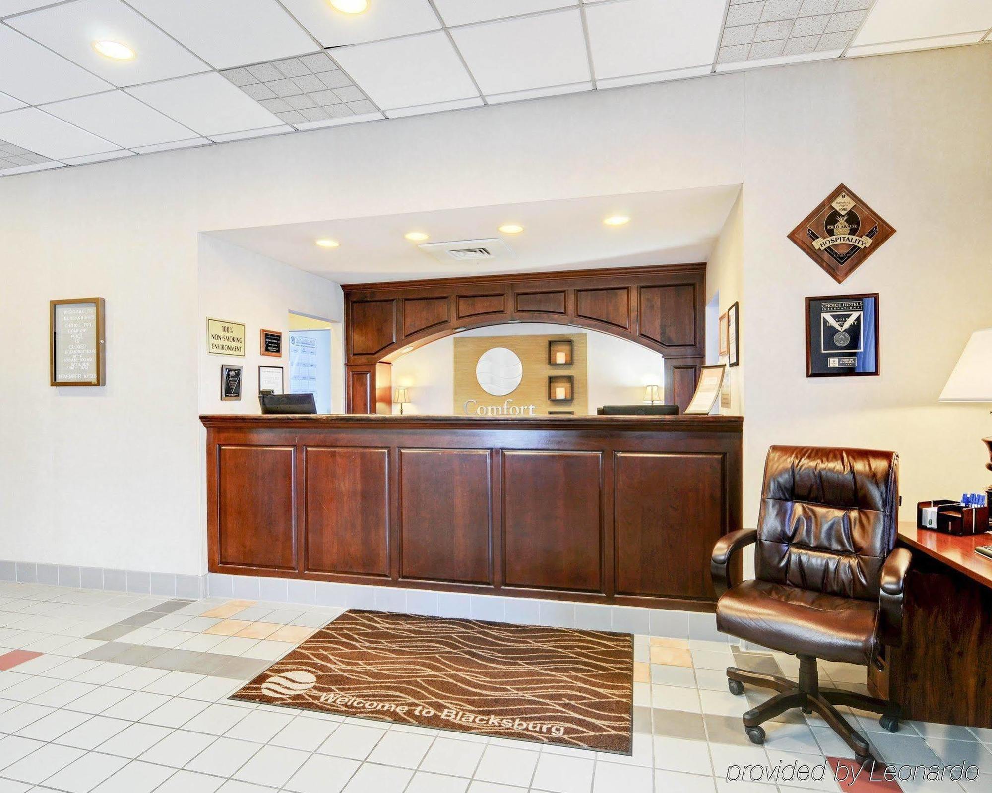 Comfort Inn Blacksburg University Area מראה חיצוני תמונה