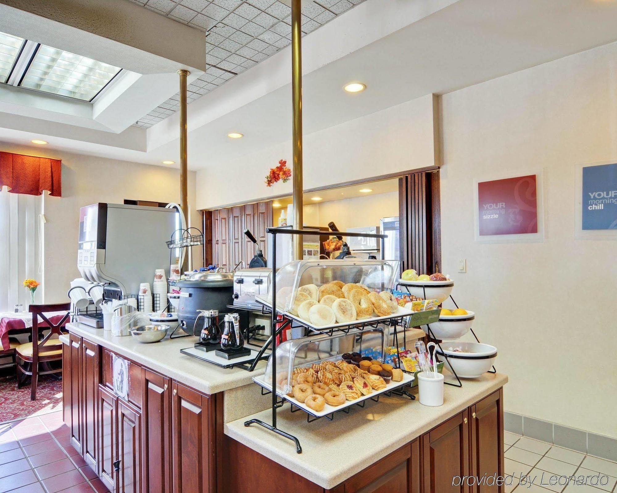 Comfort Inn Blacksburg University Area מראה חיצוני תמונה
